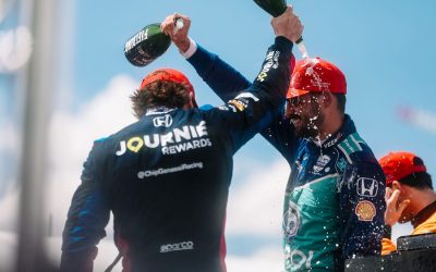 Paddock Buzz: Rare Podium Finishes for Rinus VeeKay, Kyffin Simpson Paddock Buzz: Rare Podium Finishes for Rinus VeeKay, Kyffin Simpson